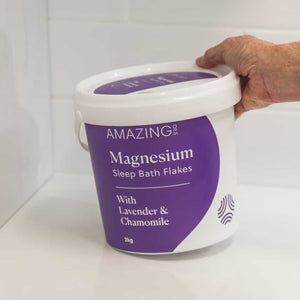 Magnesium-Sleep-Flakes-2kg-Holding