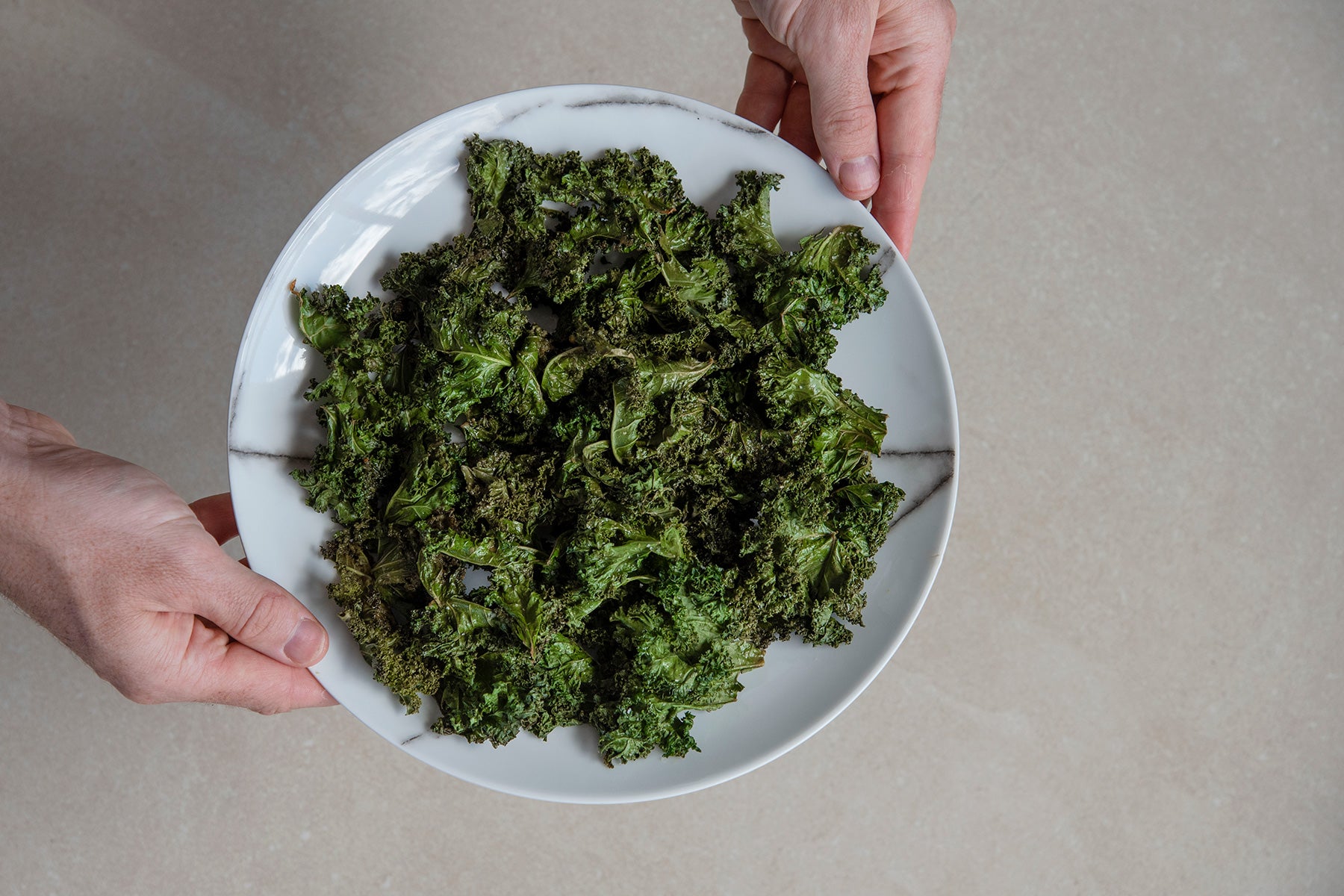 Cheezy Kale Chips Recipe